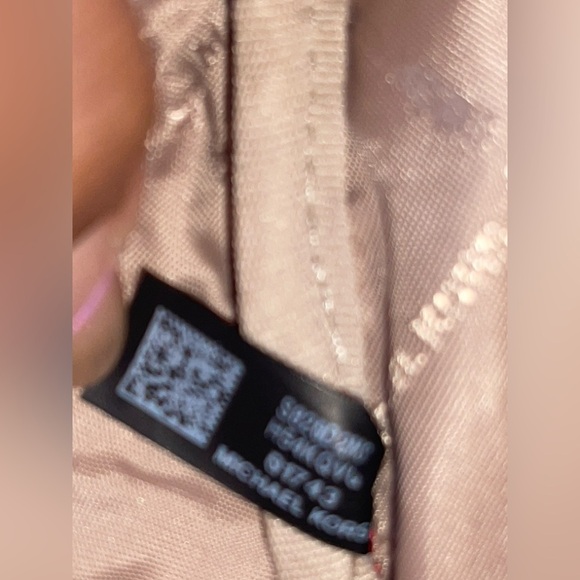 MICHAEL KORS Jet Set Medium Leather Crossbody Bag with Case for airpods NWT - Picture 13 of 13